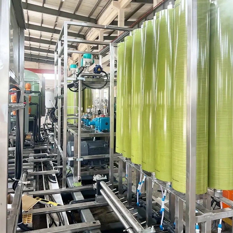 Equipos de desalinización de agua industrial